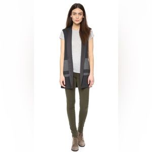 J Brand - 485 Super Skinny Sateen Jean - Dark Green - Size 26